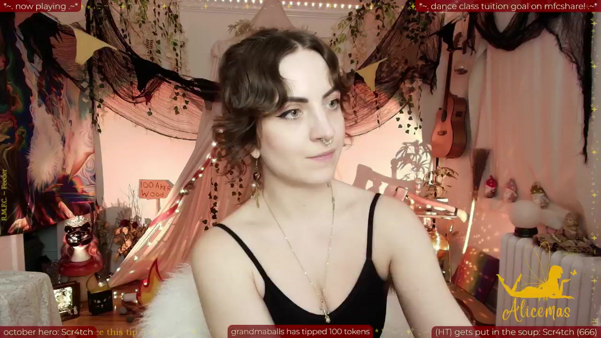Gallery image thumbnail from aliceisonfire's myfreecams stream on, 10/22/2025, 11:12 image 14 of 20