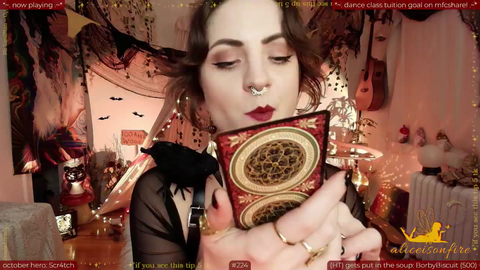 Gallery image thumbnail from aliceisonfire's myfreecams stream on, 10/23/2025, 09:46 image 14 of 20