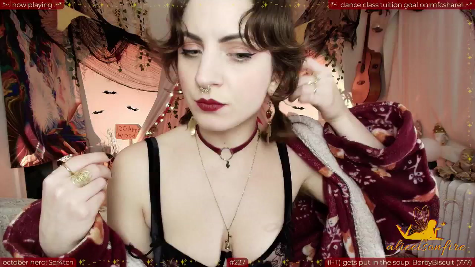 Gallery image thumbnail from aliceisonfire's myfreecams stream on, 10/25/2025, 09:49 image 7 of 20