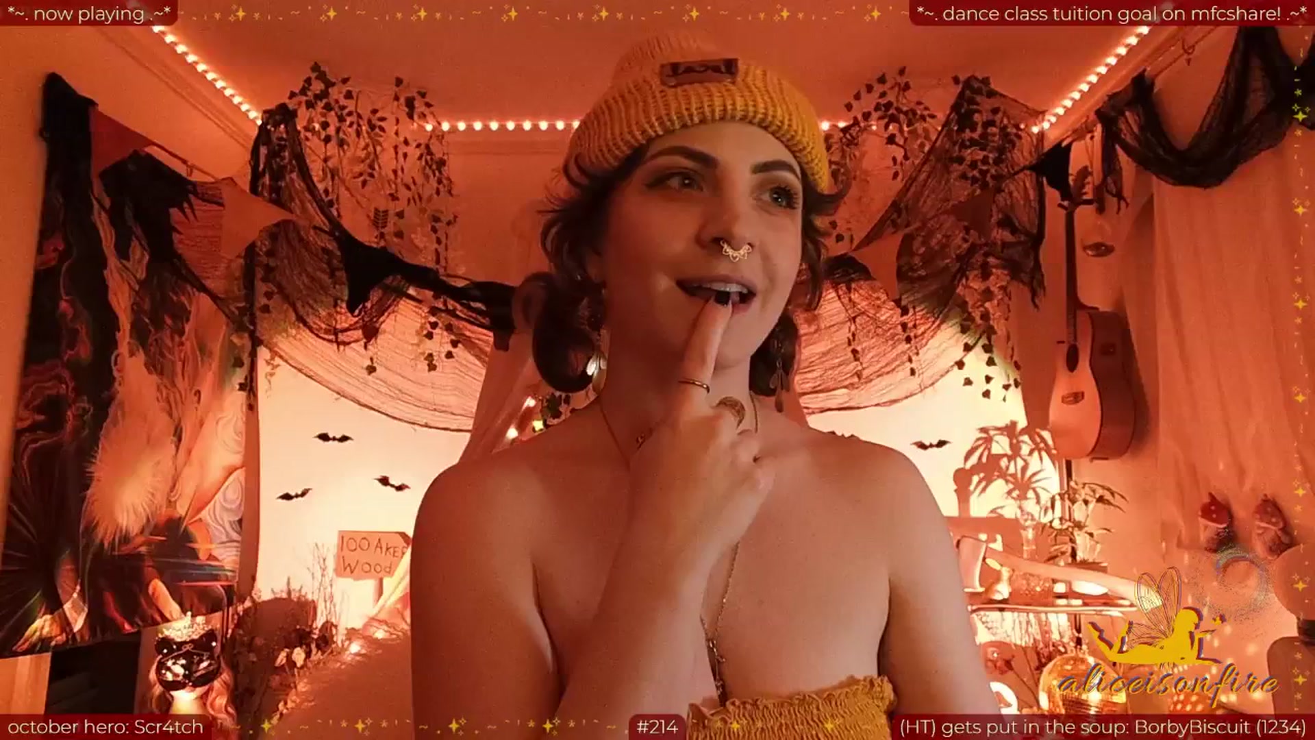 Gallery image thumbnail from aliceisonfire's myfreecams stream on, 10/27/2025, 09:46 image 4 of 20