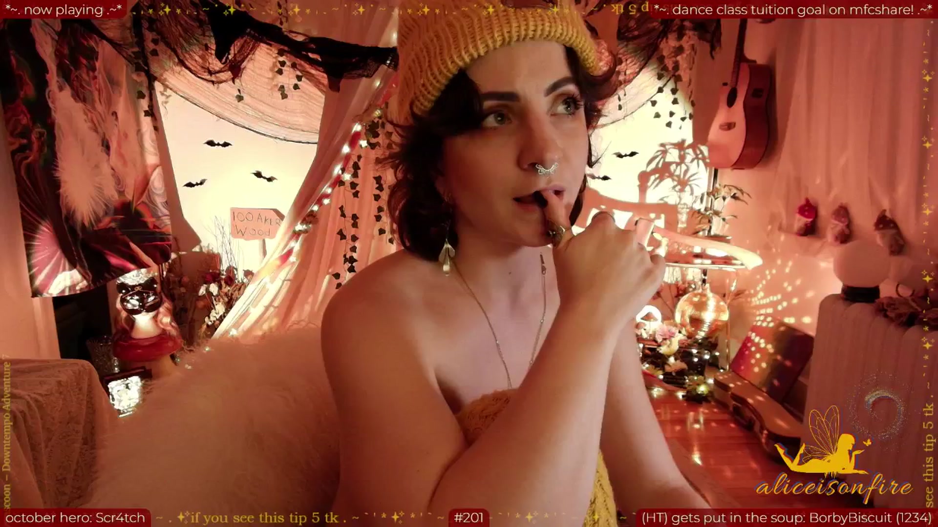 Gallery image thumbnail from aliceisonfire's myfreecams stream on, 10/27/2025, 11:06 image 10 of 20
