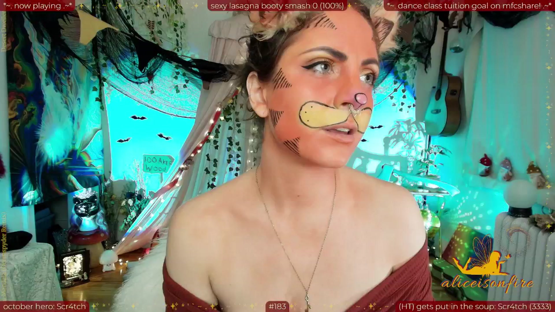 Gallery image thumbnail from aliceisonfire's myfreecams stream on, 10/28/2025, 11:57 image 14 of 20