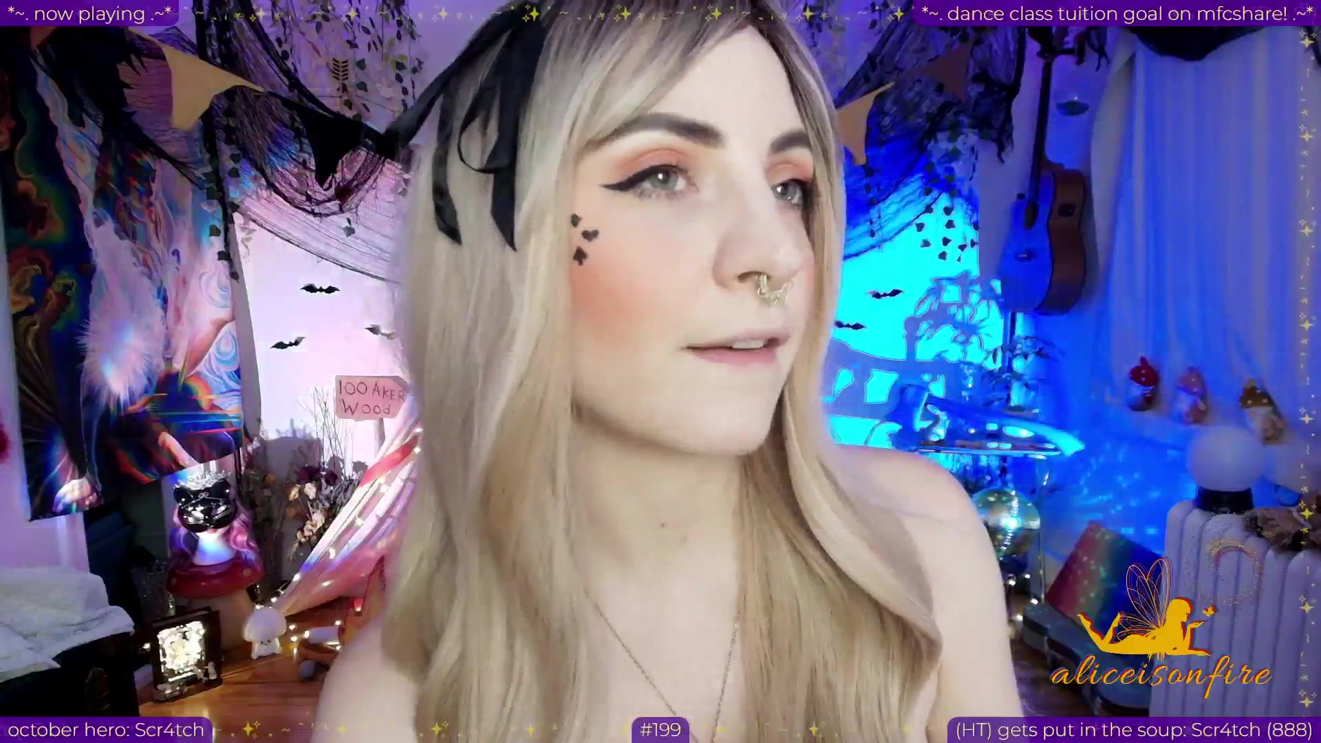 Gallery image thumbnail from aliceisonfire's myfreecams stream on, 10/31/2025, 08:42 image 17 of 20