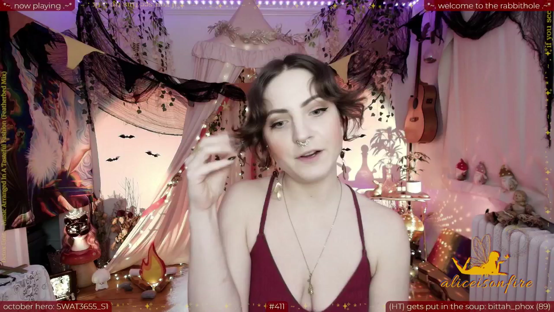 Gallery image thumbnail from aliceisonfire's myfreecams stream on, 11/04/2025, 07:42 image 3 of 20