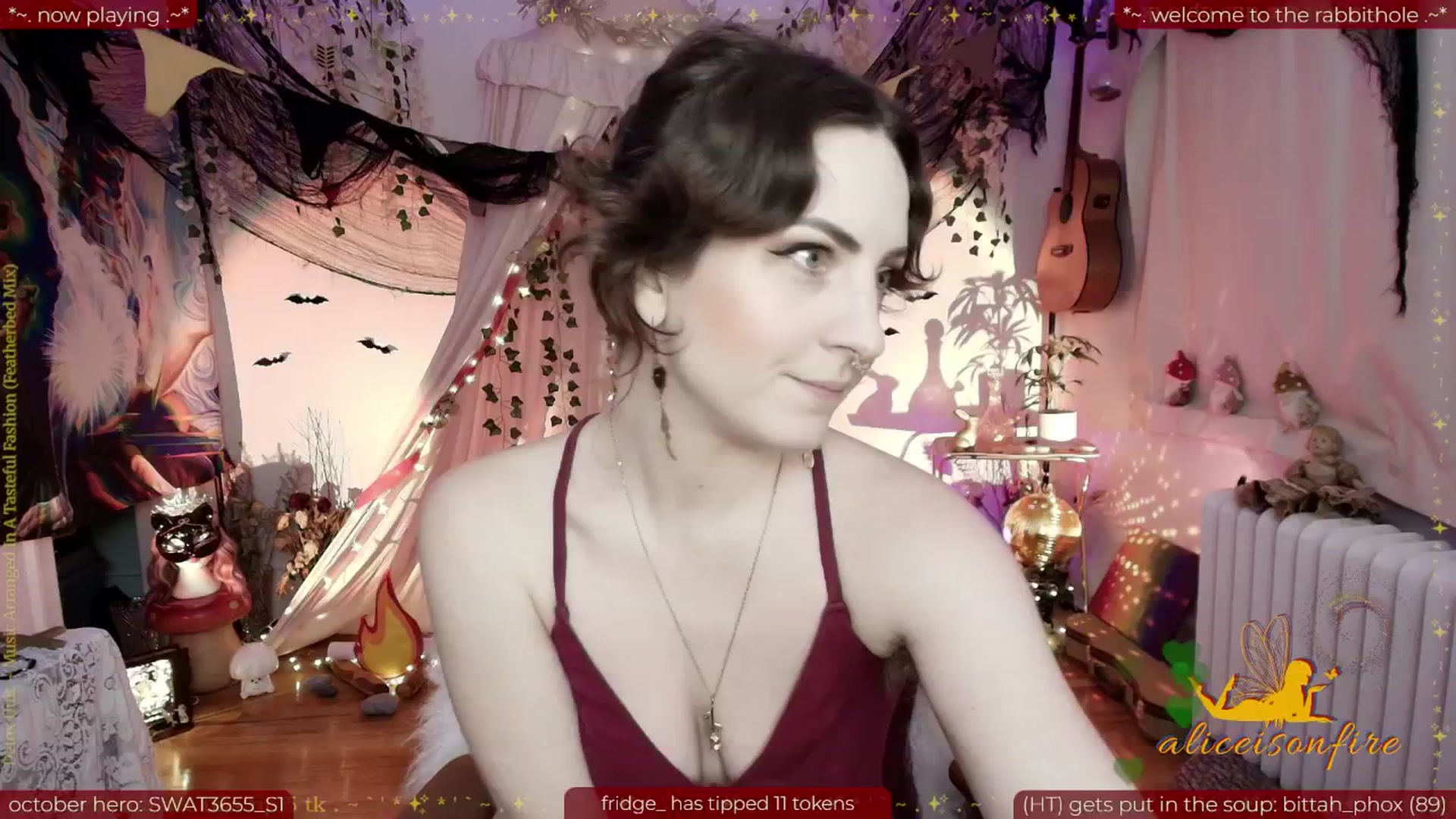 Gallery image thumbnail from aliceisonfire's myfreecams stream on, 11/04/2025, 07:42 image 14 of 20