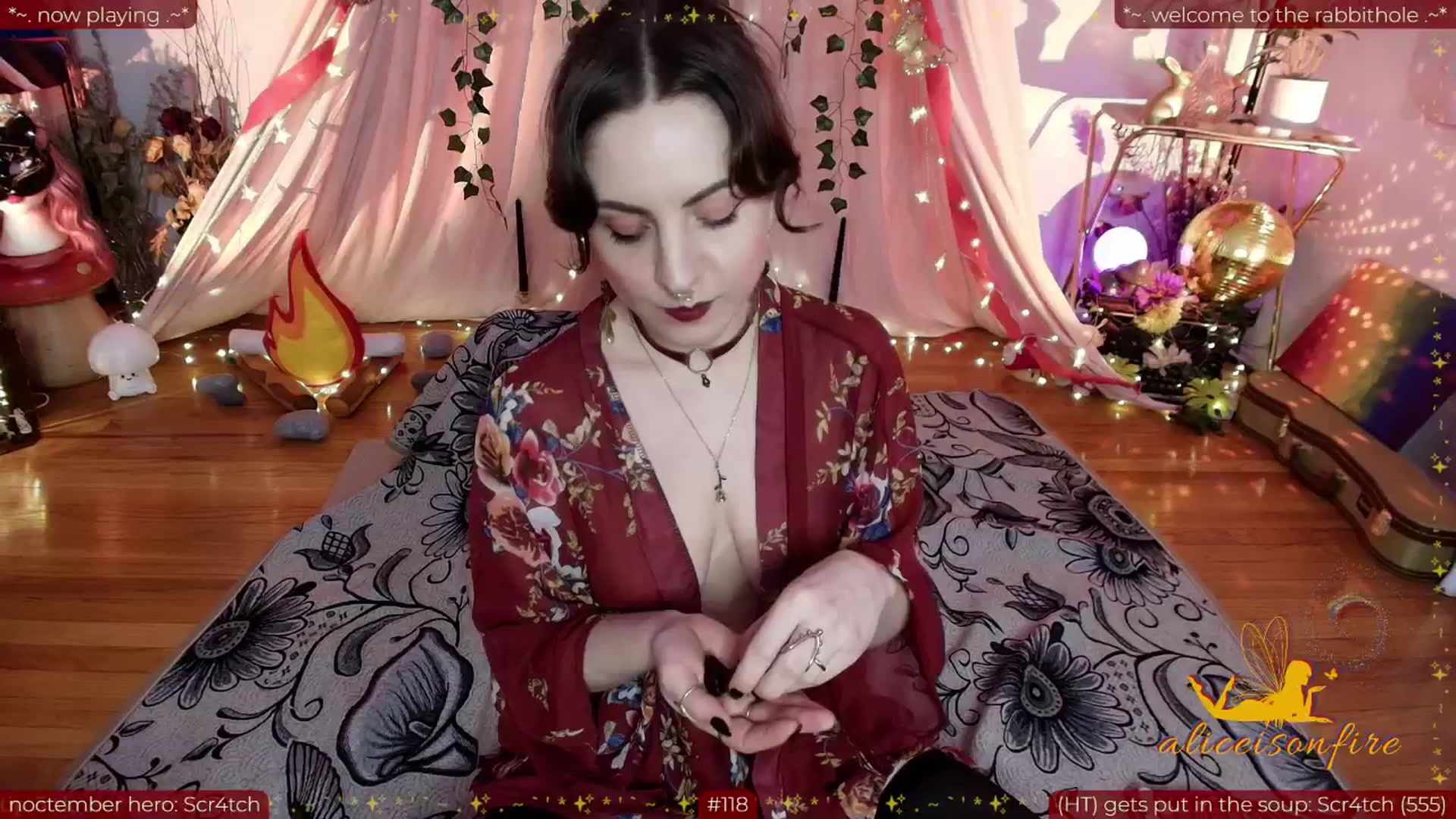 Gallery image thumbnail from aliceisonfire's myfreecams stream on, 11/05/2025, 11:15 image 9 of 20