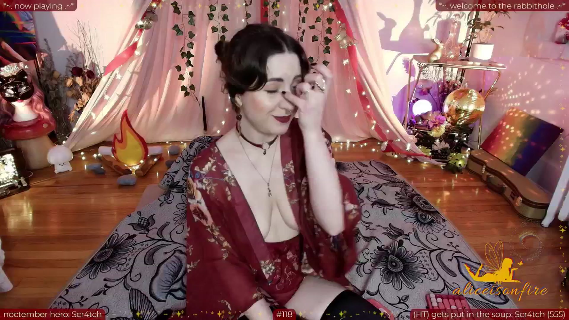Gallery image thumbnail from aliceisonfire's myfreecams stream on, 11/05/2025, 11:15 image 1 of 20