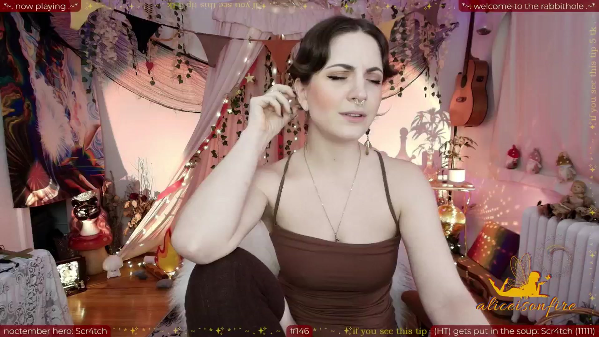 Gallery image thumbnail from aliceisonfire's myfreecams stream on, 11/06/2025, 08:42 image 4 of 20