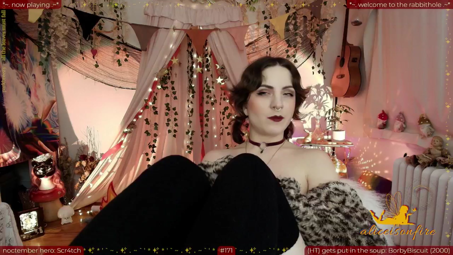 Gallery image thumbnail from aliceisonfire's myfreecams stream on, 11/08/2025, 10:17 image 16 of 20