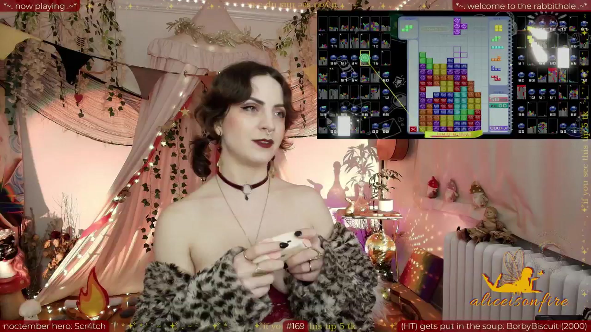 Gallery image thumbnail from aliceisonfire's myfreecams stream on, 11/08/2025, 11:28 image 2 of 20