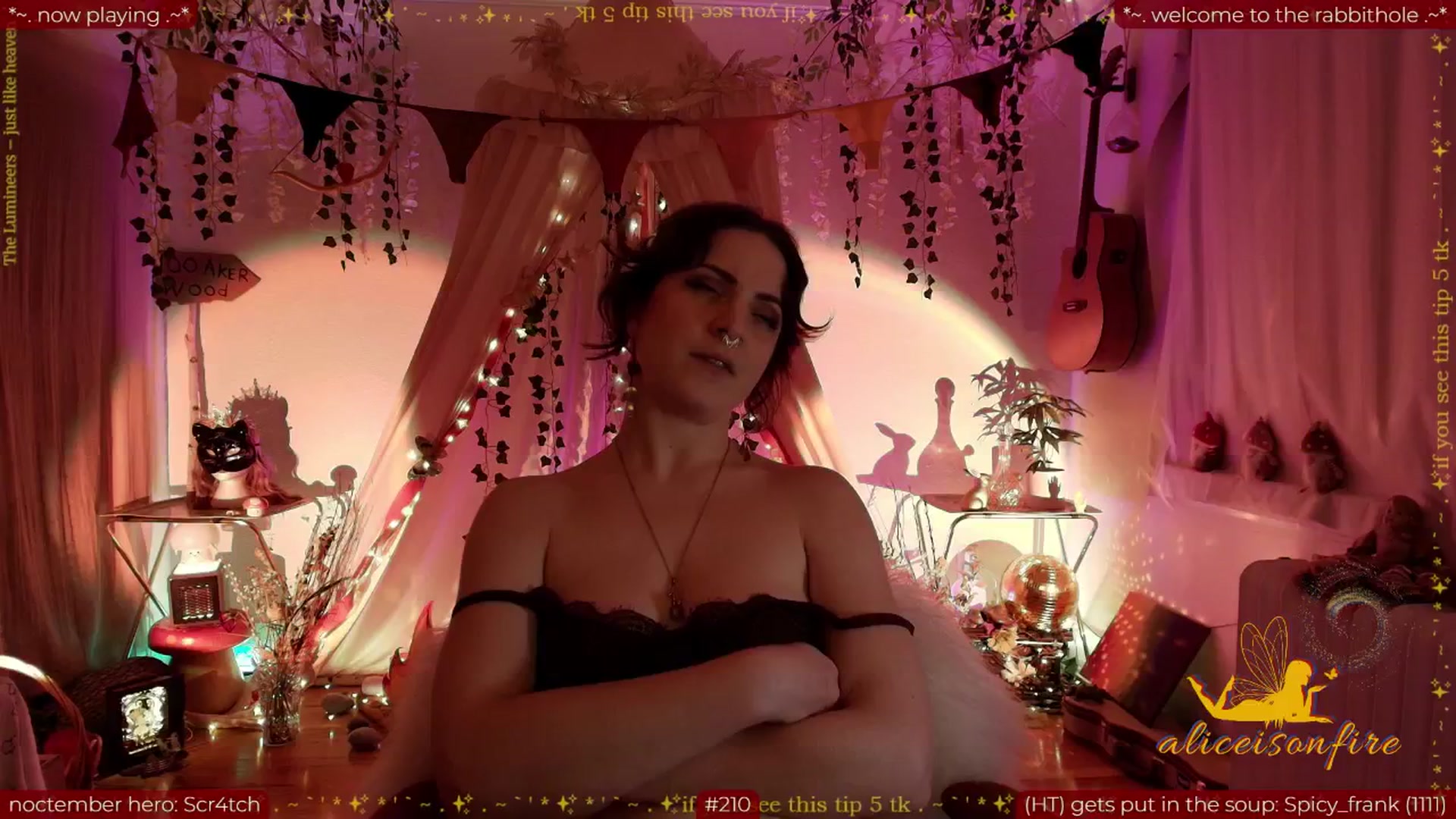 Gallery image thumbnail from aliceisonfire's myfreecams stream on, 11/11/2025, 09:58 image 4 of 20