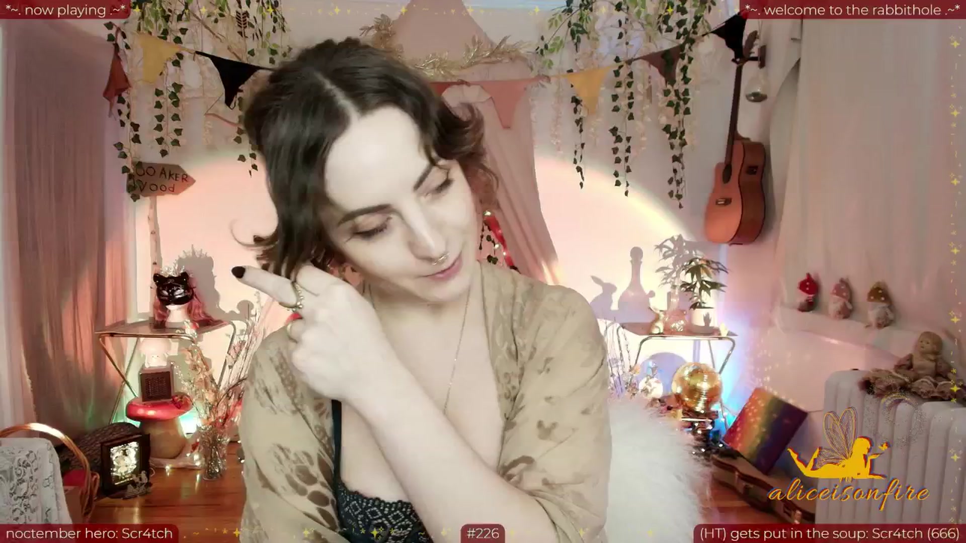 Gallery image thumbnail from aliceisonfire's myfreecams stream on, 11/12/2025, 09:14 image 11 of 20