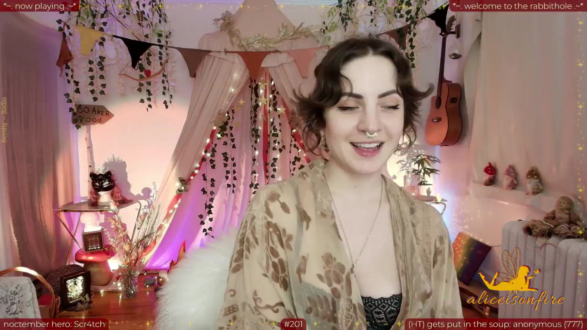 Gallery image thumbnail from aliceisonfire's myfreecams stream on, 11/12/2025, 11:47 image 18 of 20