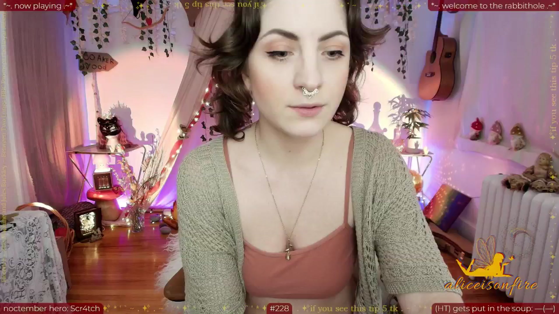 Gallery image thumbnail from aliceisonfire's myfreecams stream on, 11/13/2025, 09:21 image 3 of 20