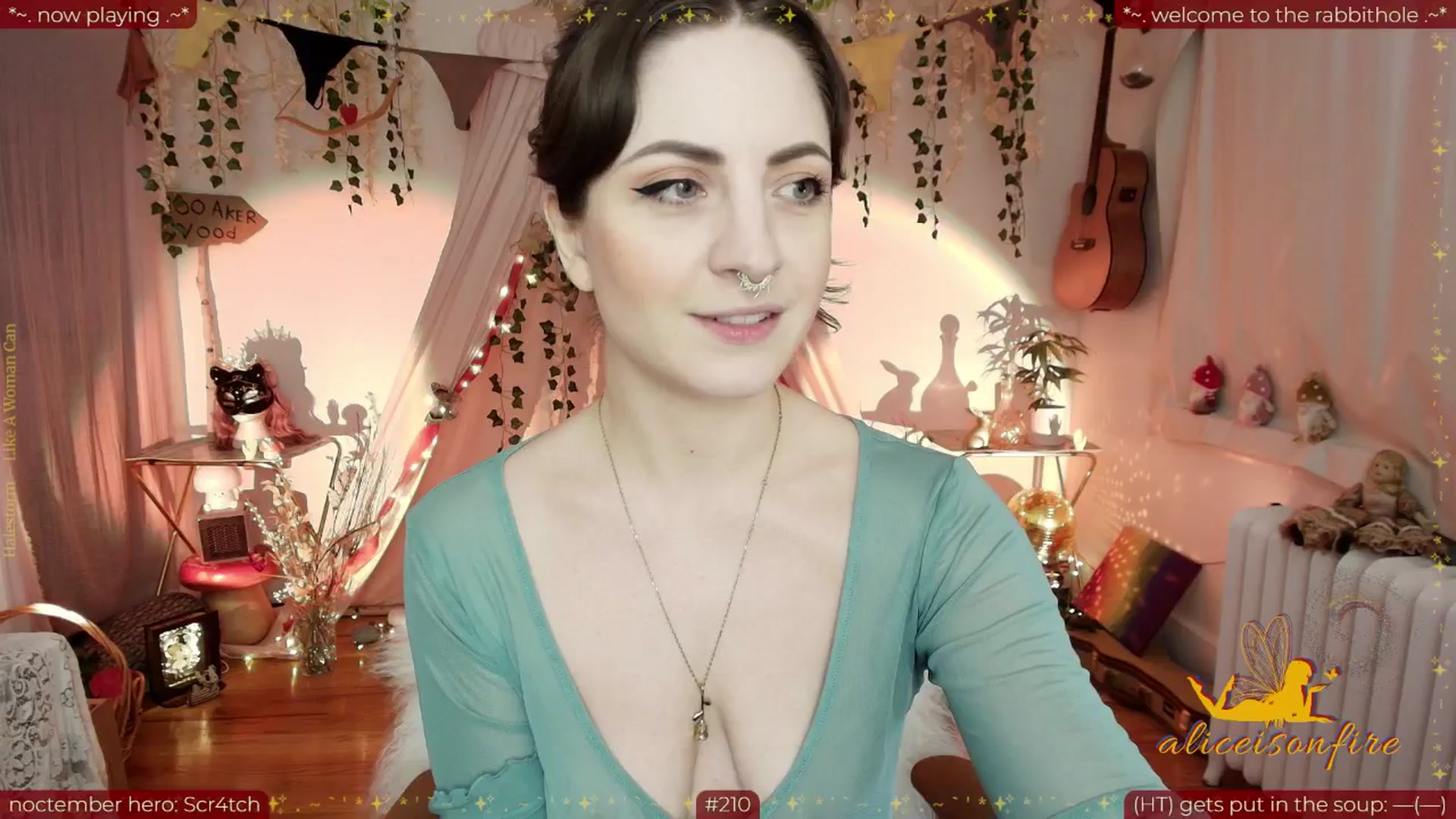 Gallery image thumbnail from aliceisonfire's myfreecams stream on, 11/14/2025, 10:26 image 4 of 20