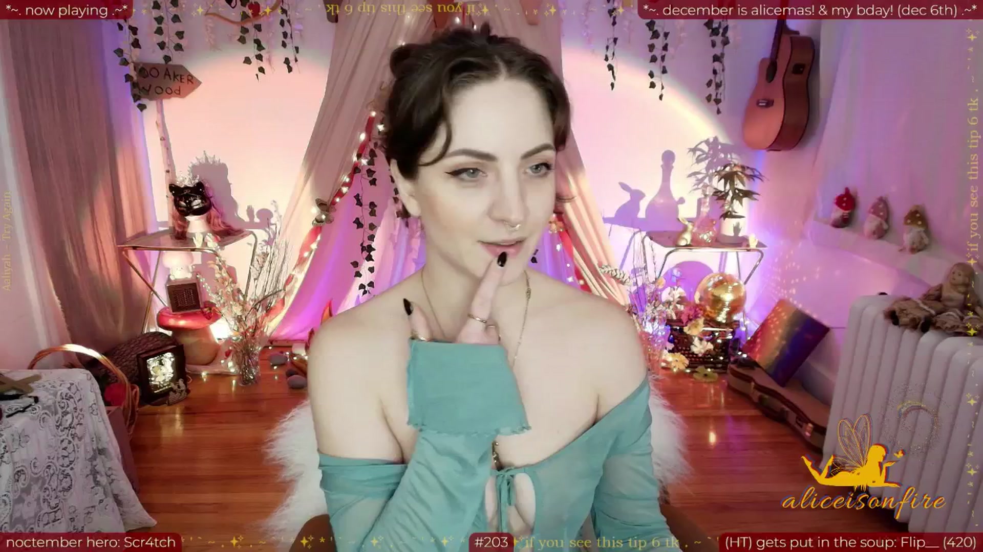 Gallery image thumbnail from aliceisonfire's myfreecams stream on, 11/14/2025, 10:26 image 19 of 20