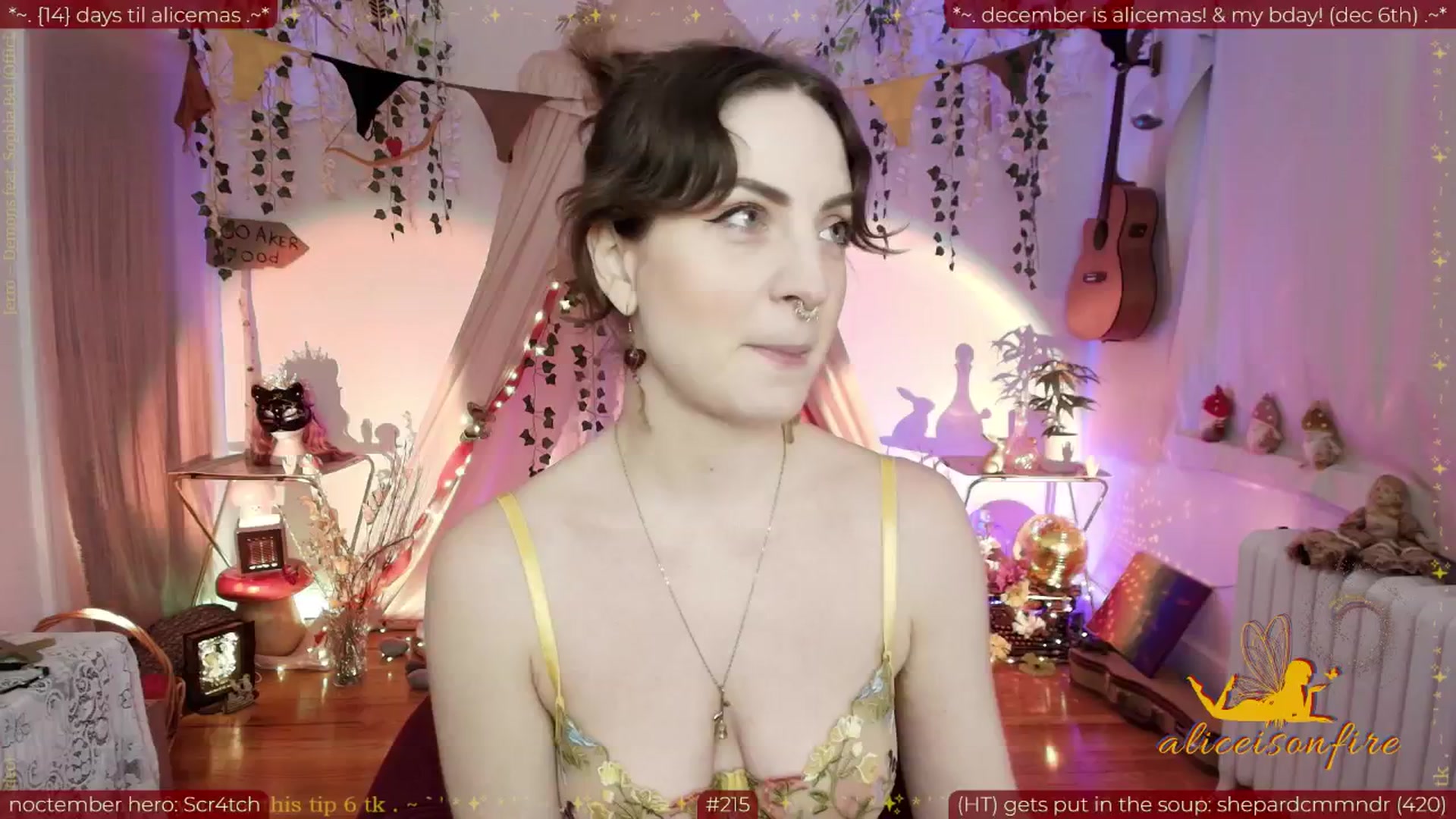 Gallery image thumbnail from aliceisonfire's myfreecams stream on, 11/17/2025, 07:05 image 19 of 20