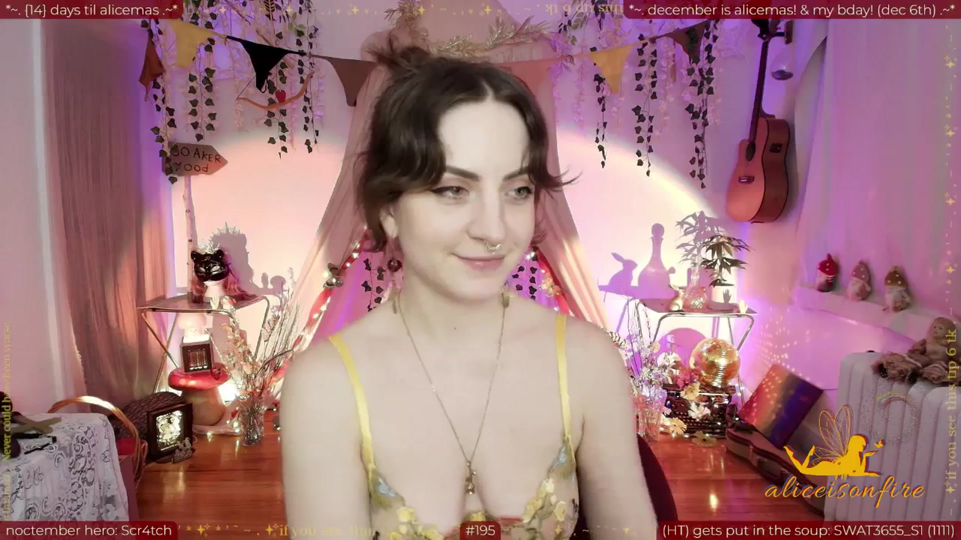Gallery image thumbnail from aliceisonfire's myfreecams stream on, 11/17/2025, 11:12 image 16 of 20