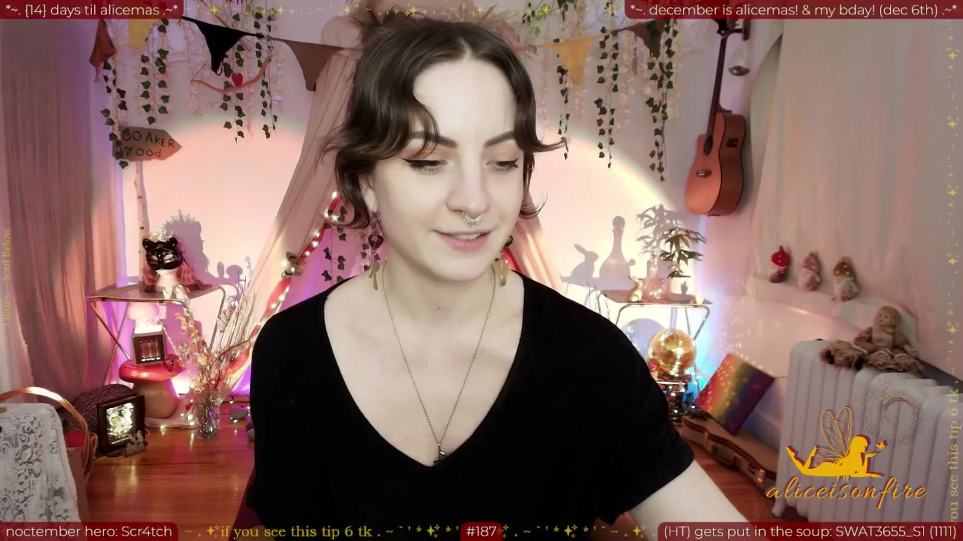 Gallery image thumbnail from aliceisonfire's myfreecams stream on, 11/17/2025, 11:45 image 20 of 20