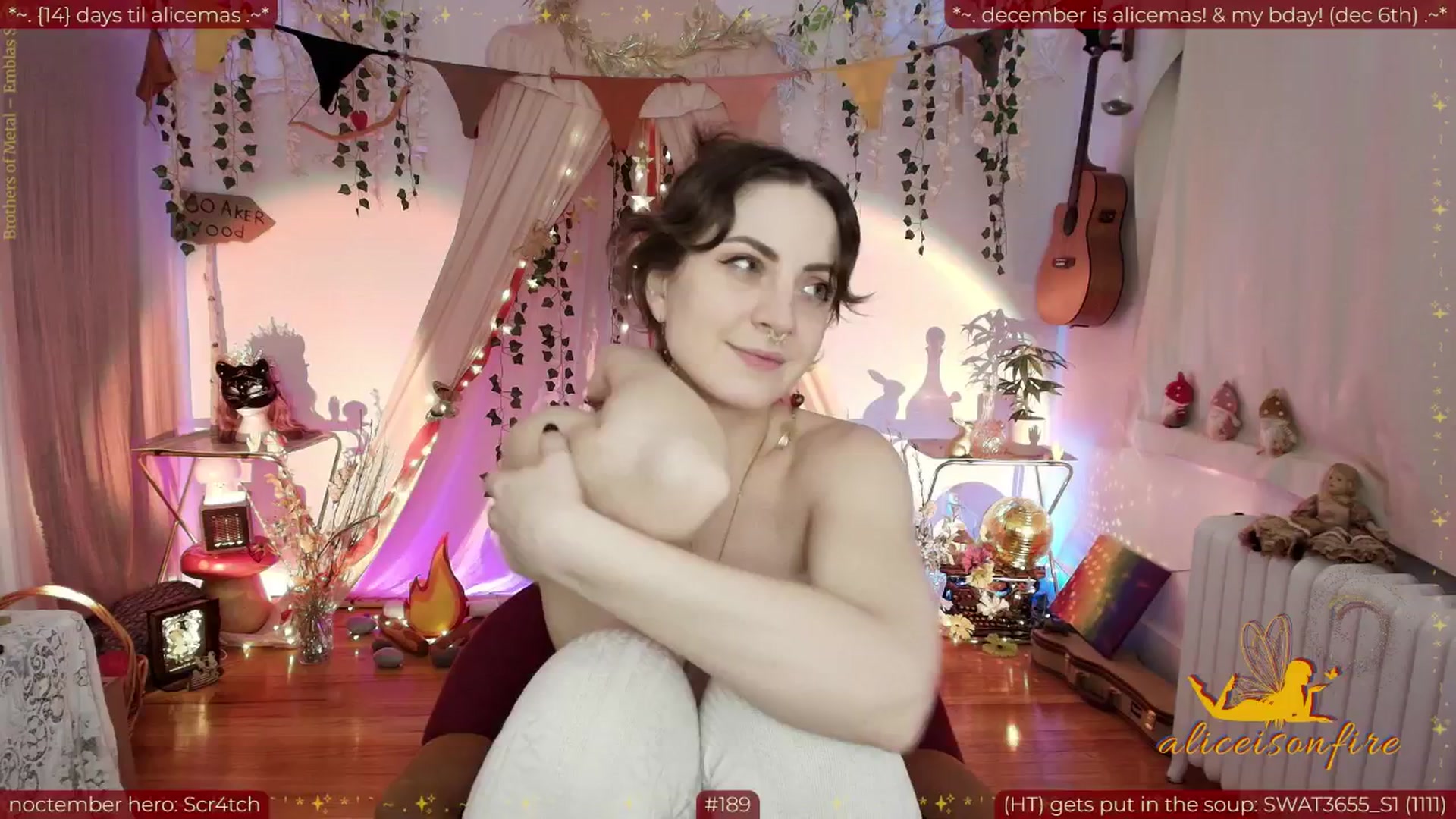 Gallery image thumbnail from aliceisonfire's myfreecams stream on, 11/17/2025, 11:45 image 10 of 20