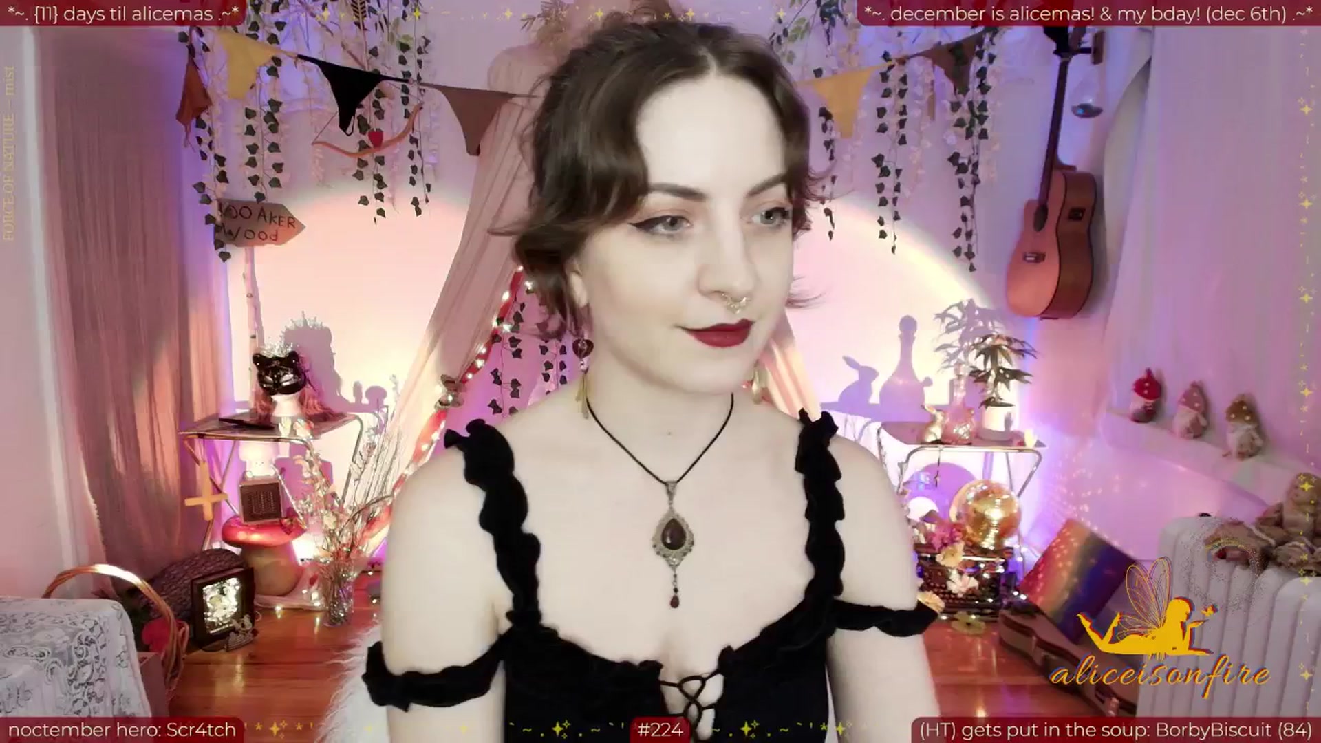 Gallery image thumbnail from aliceisonfire's myfreecams stream on, 11/20/2025, 09:04 image 16 of 20