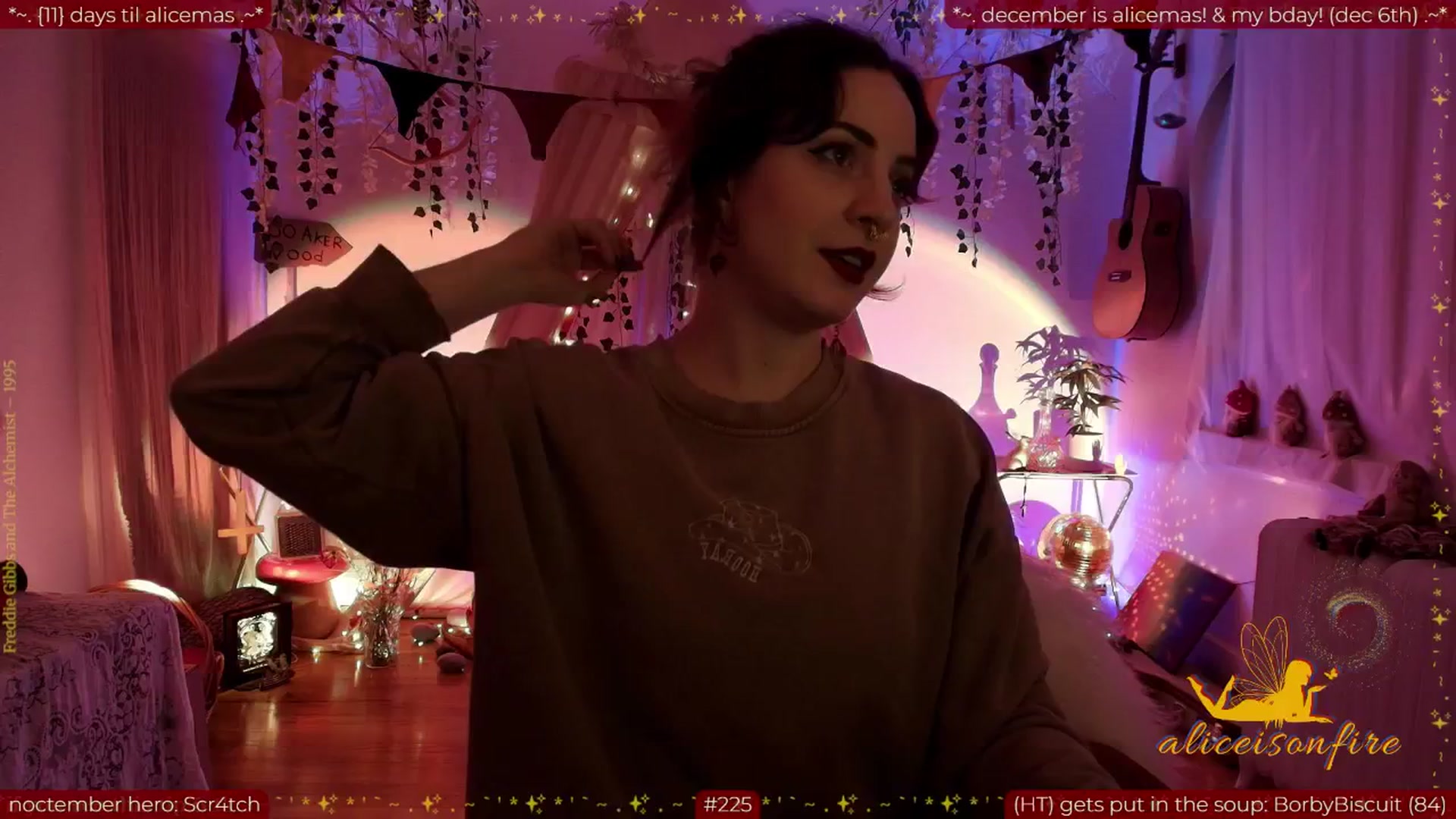 Gallery image thumbnail from aliceisonfire's myfreecams stream on, 11/20/2025, 11:35 image 2 of 20