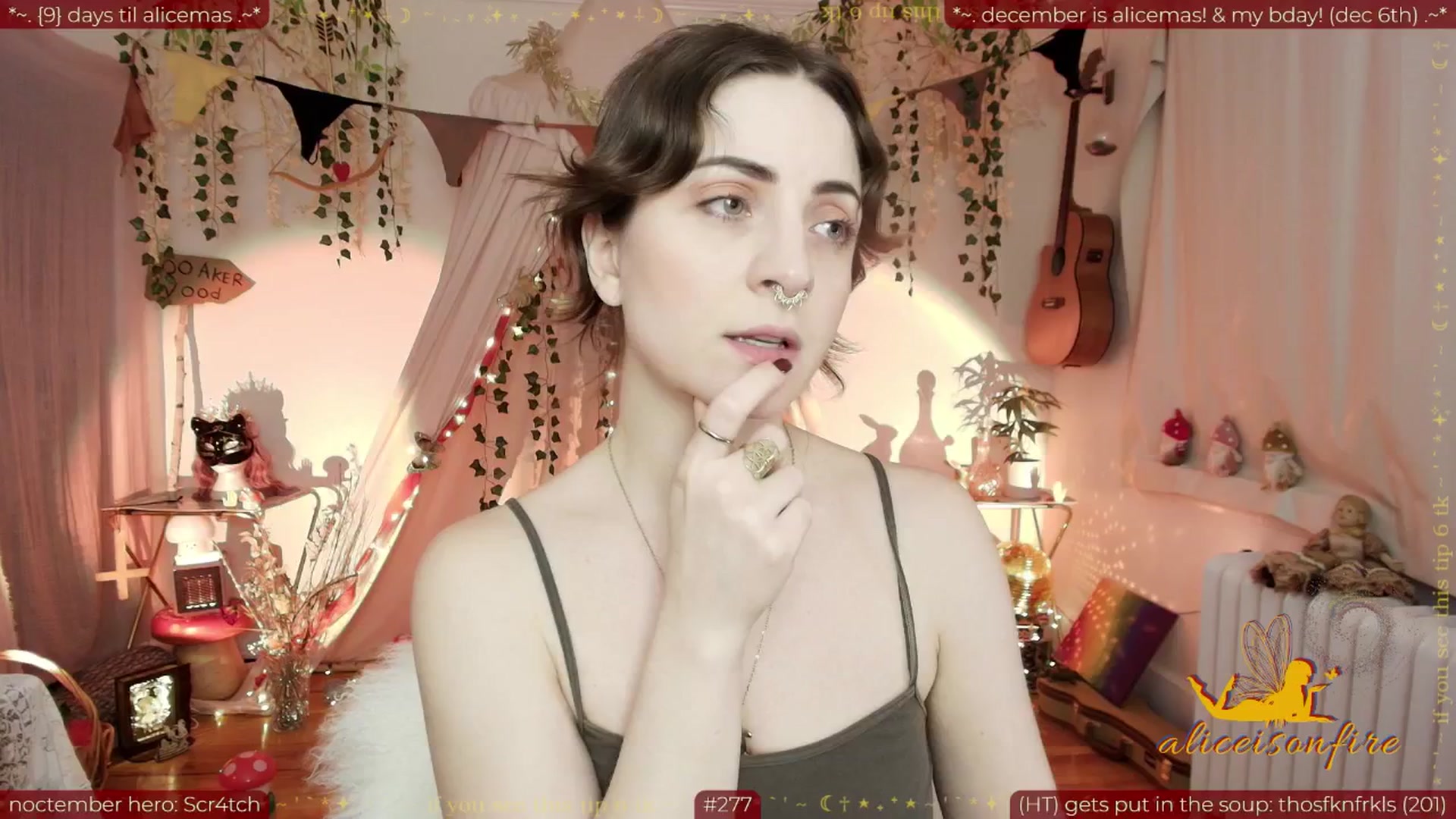 Gallery image thumbnail from aliceisonfire's myfreecams stream on, 11/25/2025, 09:26 image 12 of 20