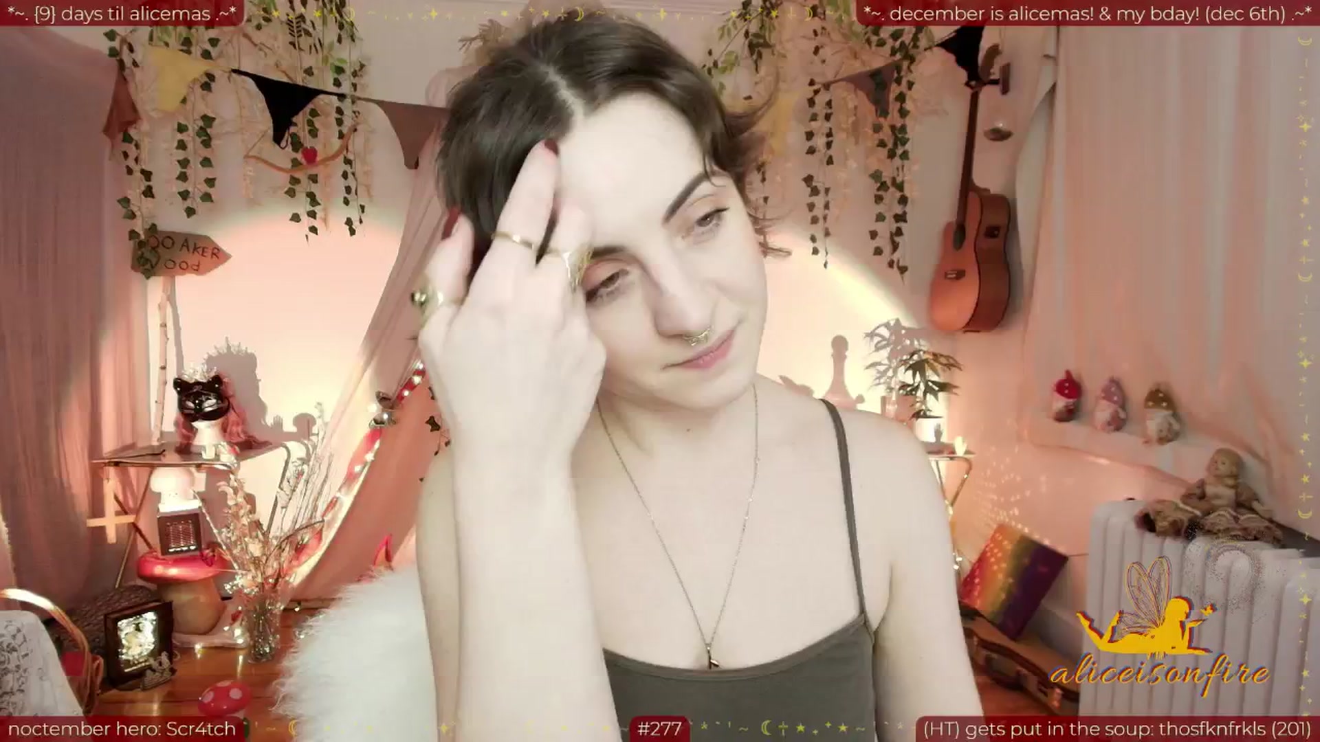 Gallery image thumbnail from aliceisonfire's myfreecams stream on, 11/25/2025, 09:26 image 15 of 20