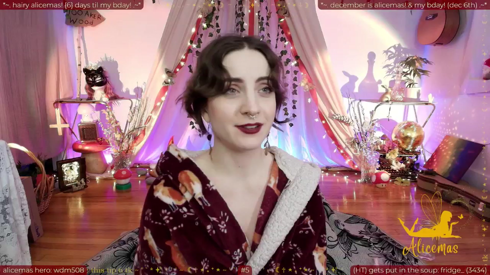 Gallery image thumbnail from aliceisonfire's myfreecams stream on, 12/01/2025, 18:22 image 3 of 20