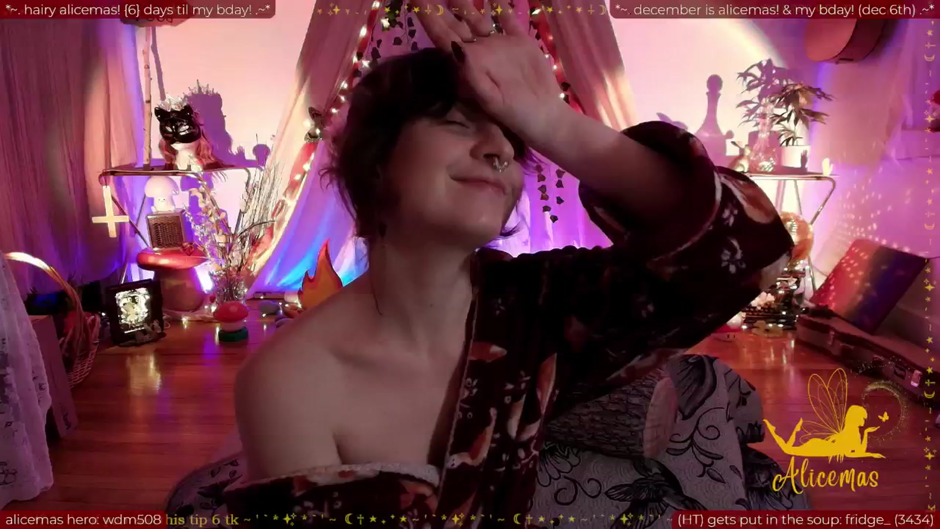 Gallery image thumbnail from aliceisonfire's myfreecams stream on, 12/01/2025, 18:58 image 17 of 20