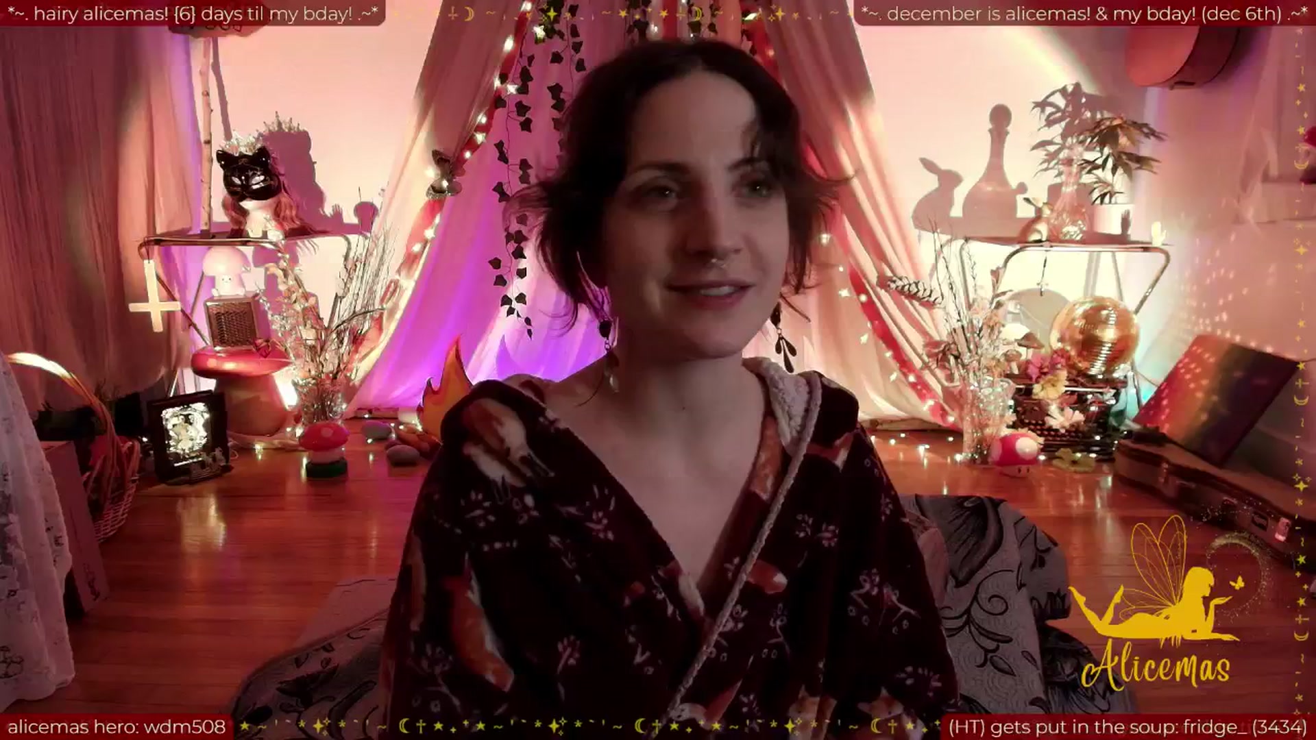 Gallery image thumbnail from aliceisonfire's myfreecams stream on, 12/01/2025, 18:58 image 10 of 20