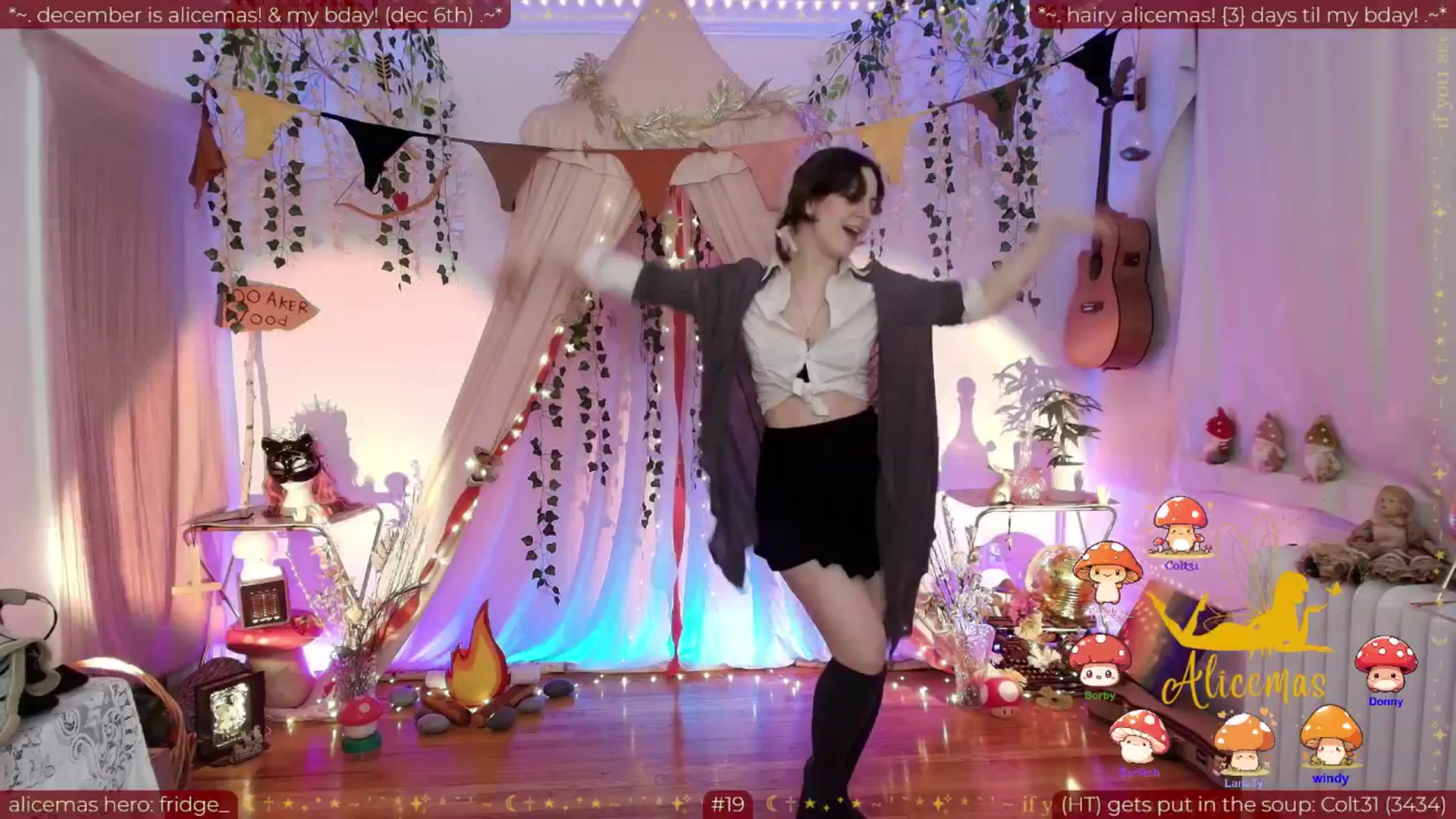 Gallery image thumbnail from aliceisonfire's myfreecams stream on, 12/03/2025, 08:09 image 18 of 20