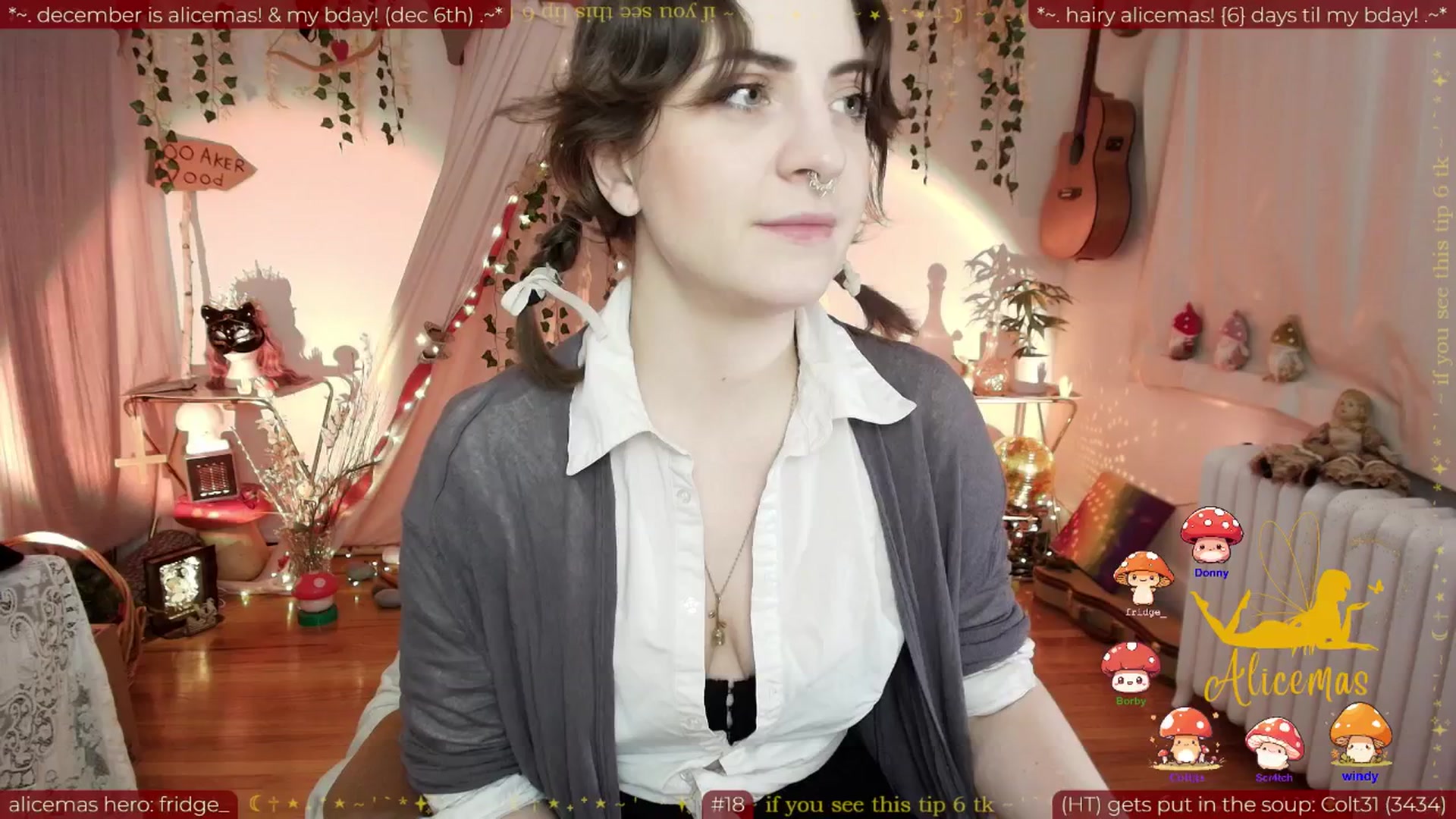 Gallery image thumbnail from aliceisonfire's myfreecams stream on, 12/03/2025, 08:09 image 12 of 20
