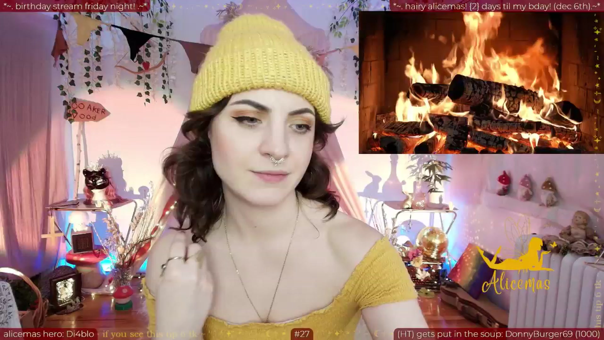 Gallery image thumbnail from aliceisonfire's myfreecams stream on, 12/05/2025, 14:11 image 3 of 20