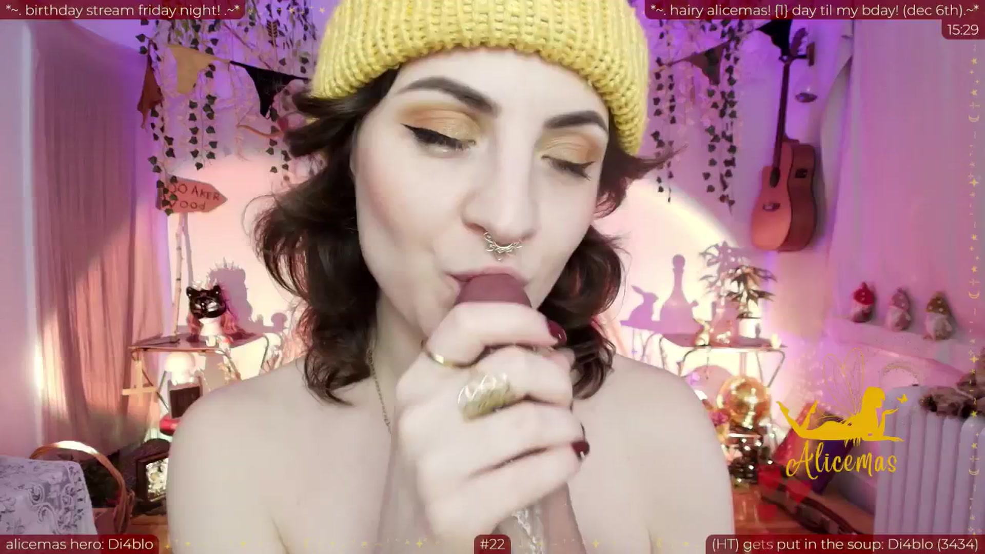Gallery image thumbnail from aliceisonfire's myfreecams stream on, 12/05/2025, 14:11 image 14 of 20