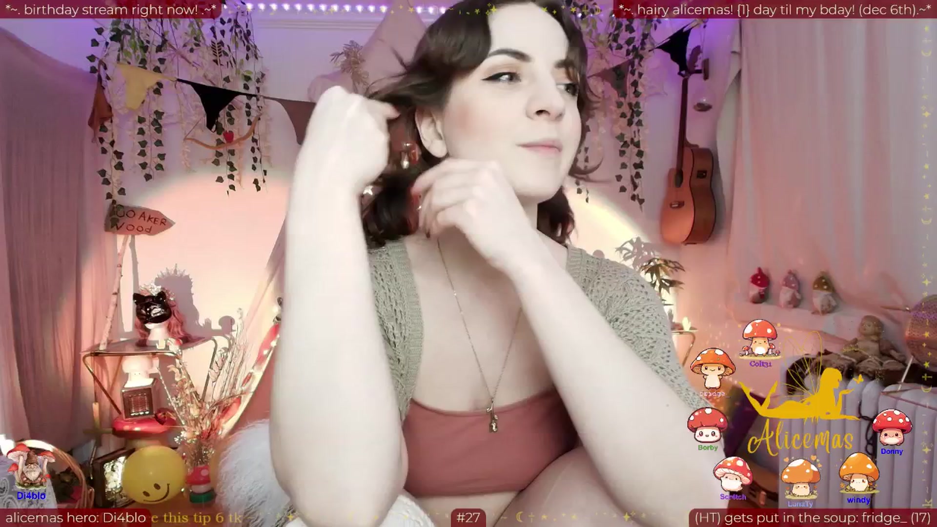 Gallery image thumbnail from aliceisonfire's myfreecams stream on, 12/09/2025, 06:31 image 12 of 20