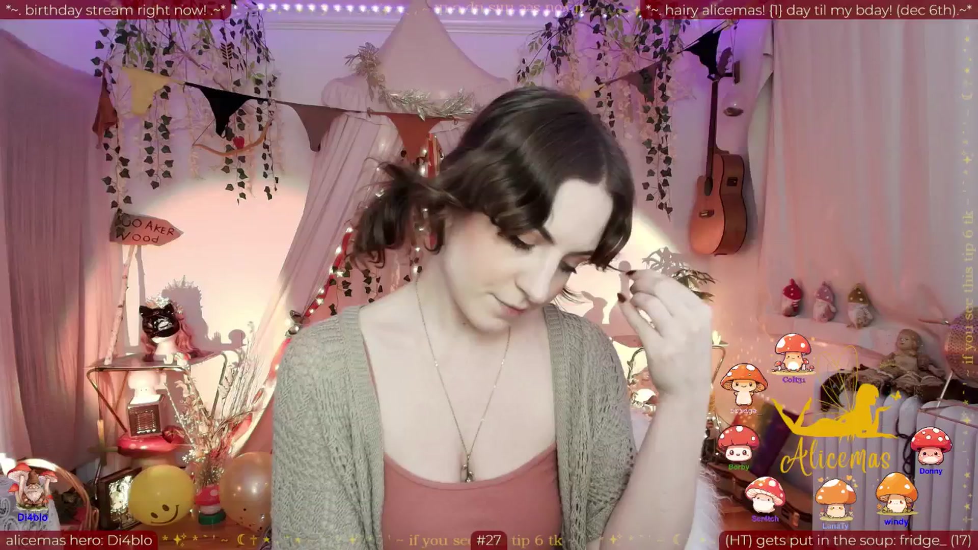 Gallery image thumbnail from aliceisonfire's myfreecams stream on, 12/09/2025, 06:49 image 11 of 20