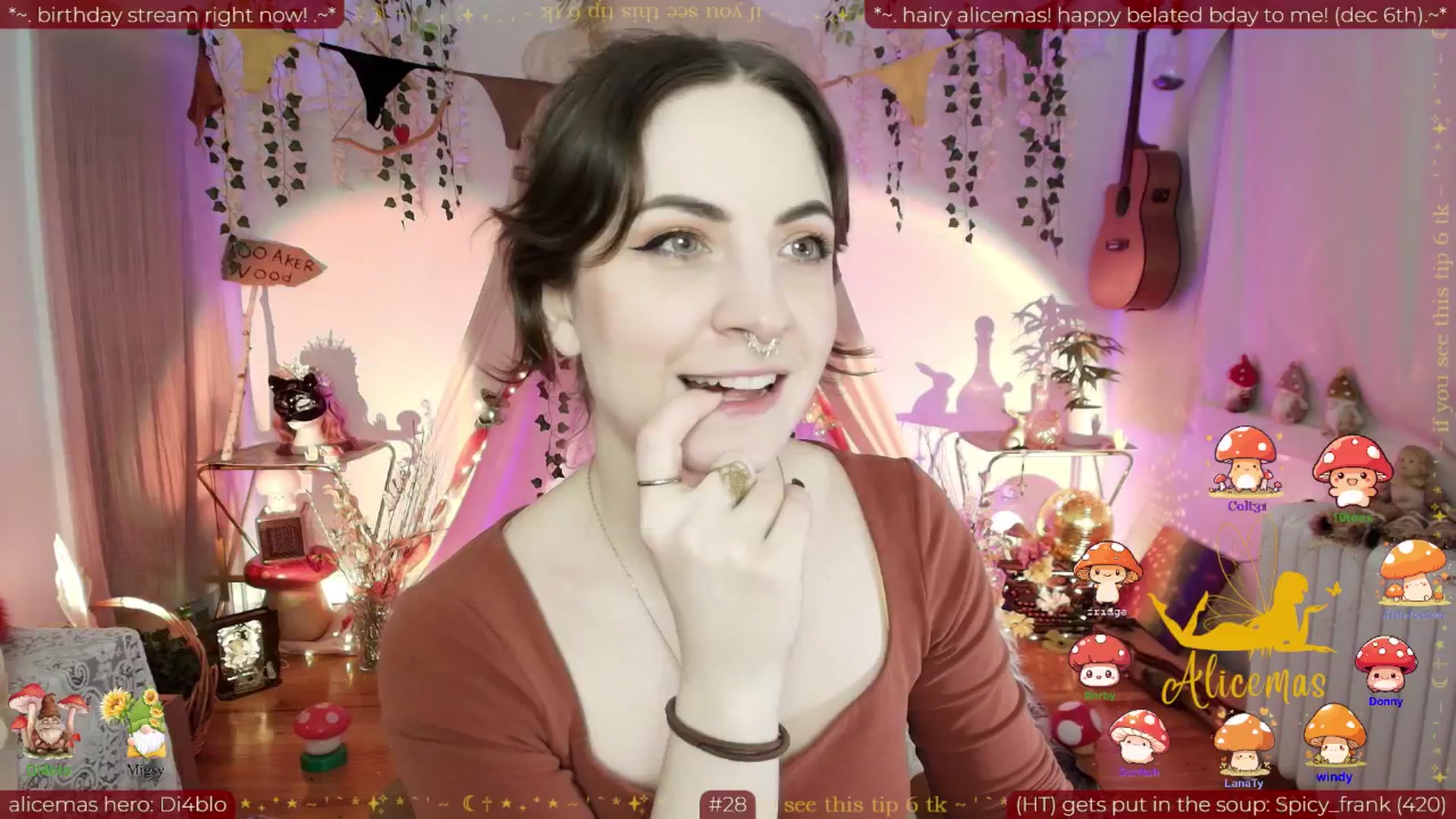 Gallery image thumbnail from aliceisonfire's myfreecams stream on, 12/10/2025, 10:31 image 8 of 20