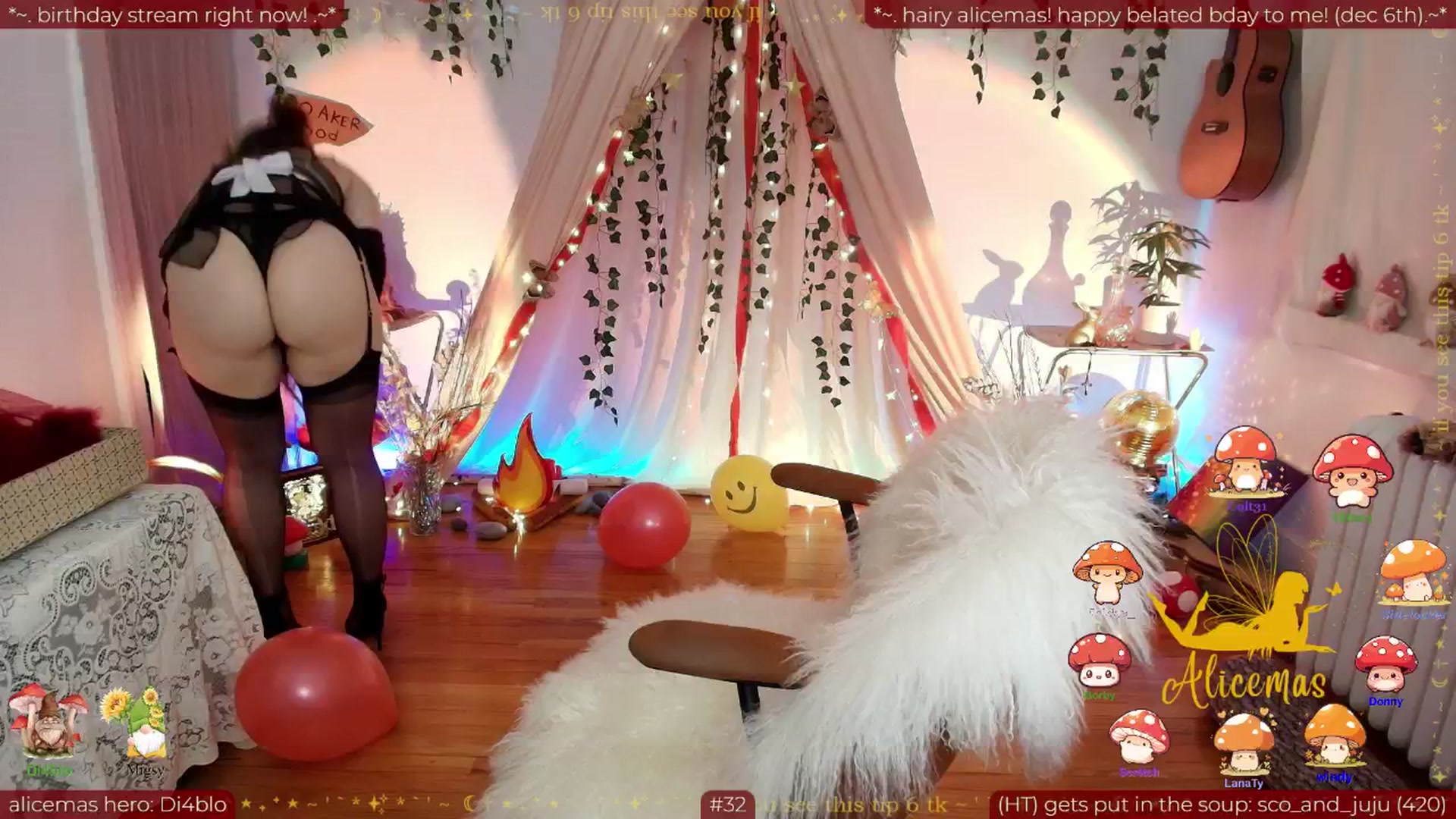 Gallery image thumbnail from aliceisonfire's myfreecams stream on, 12/12/2025, 10:50 image 9 of 20