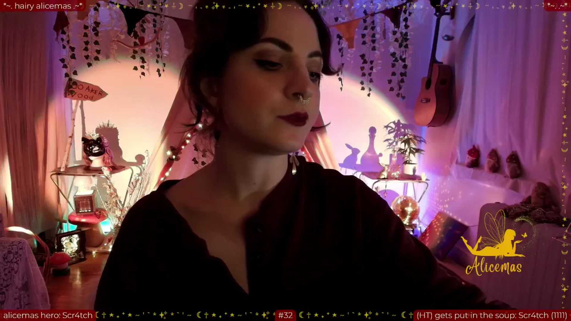 Gallery image thumbnail from aliceisonfire's myfreecams stream on, 12/12/2025, 14:37 image 5 of 20