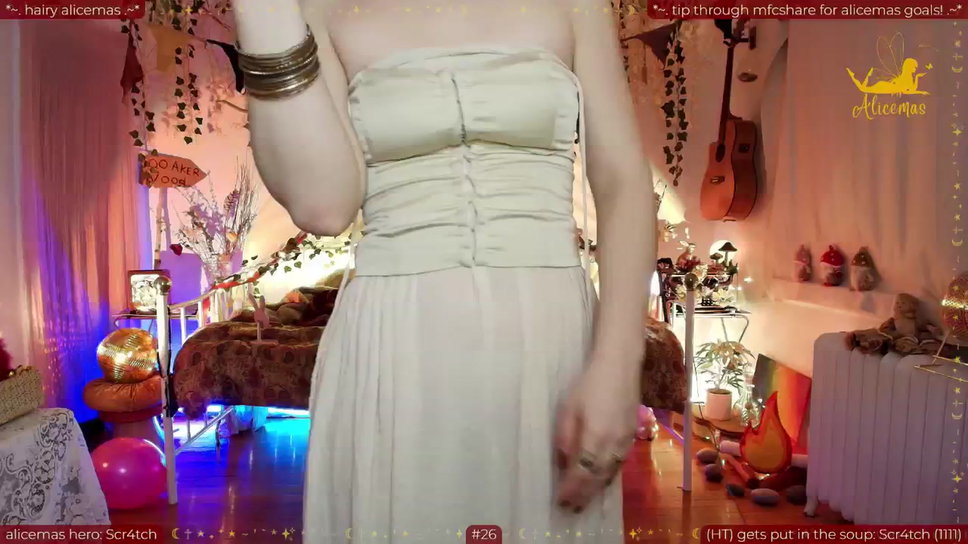 Gallery image thumbnail from aliceisonfire's myfreecams stream on, 12/15/2025, 14:13 image 7 of 20