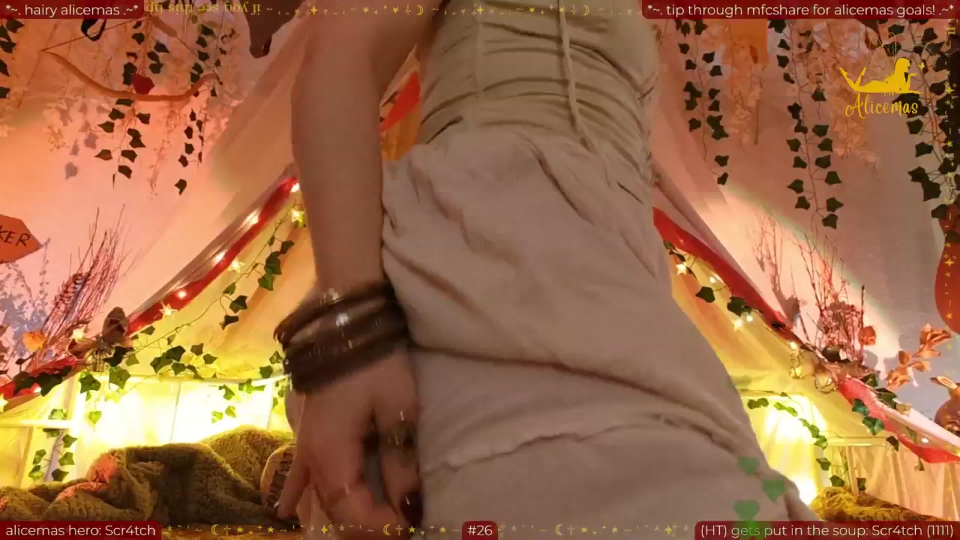 Gallery image thumbnail from aliceisonfire's myfreecams stream on, 12/15/2025, 14:13 image 1 of 20