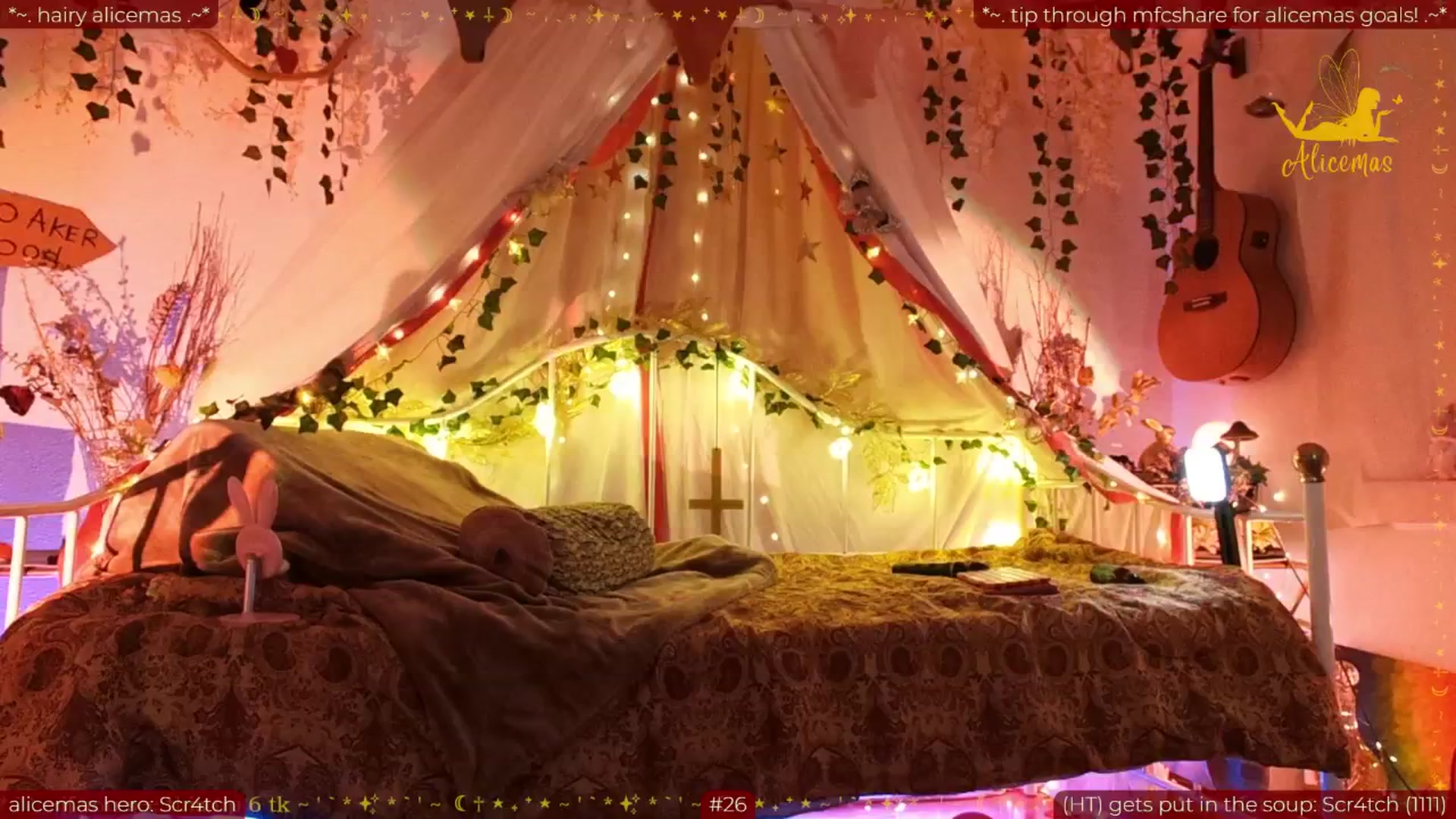 Gallery image thumbnail from aliceisonfire's myfreecams stream on, 12/15/2025, 14:13 image 10 of 20