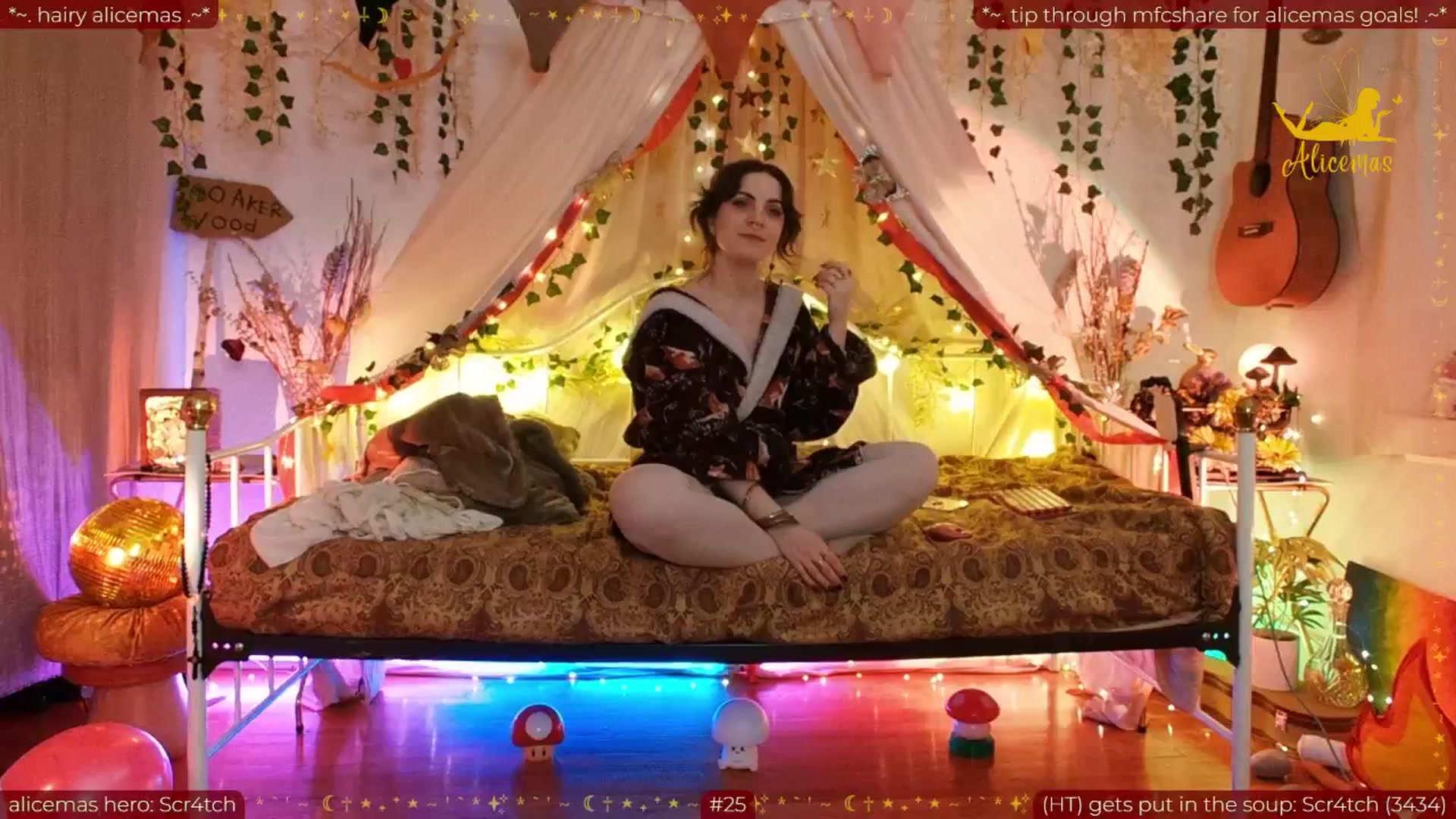 Gallery image thumbnail from aliceisonfire's myfreecams stream on, 12/15/2025, 17:55 image 10 of 20