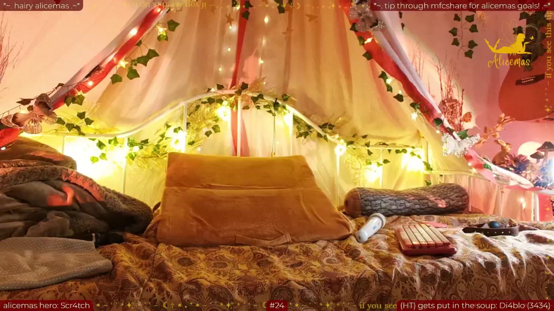 Gallery image thumbnail from aliceisonfire's myfreecams stream on, 12/16/2025, 11:49 image 9 of 20