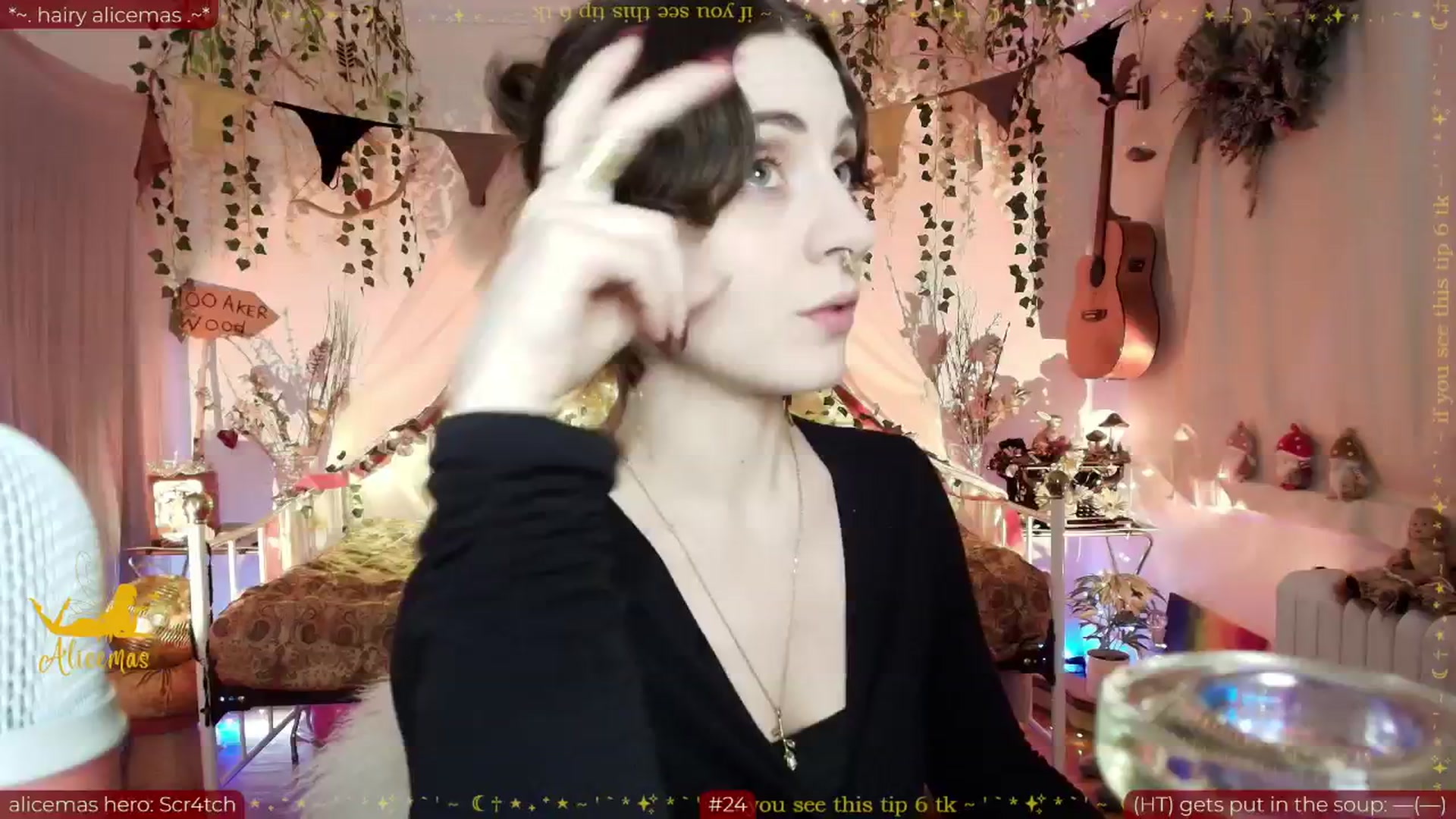 Gallery image thumbnail from aliceisonfire's myfreecams stream on, 12/18/2025, 10:43 image 7 of 20