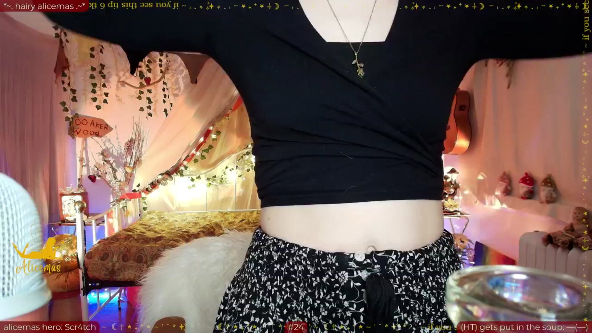 Gallery image thumbnail from aliceisonfire's myfreecams stream on, 12/18/2025, 10:43 image 14 of 20