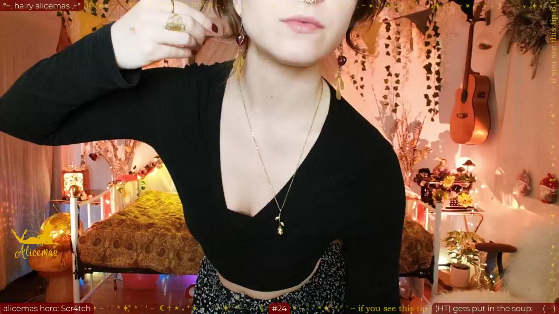 Gallery image thumbnail from aliceisonfire's myfreecams stream on, 12/18/2025, 10:43 image 1 of 20