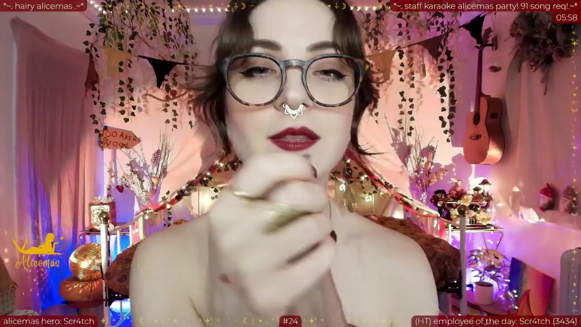 Gallery image thumbnail from aliceisonfire's myfreecams stream on, 12/20/2025, 11:46 image 18 of 20