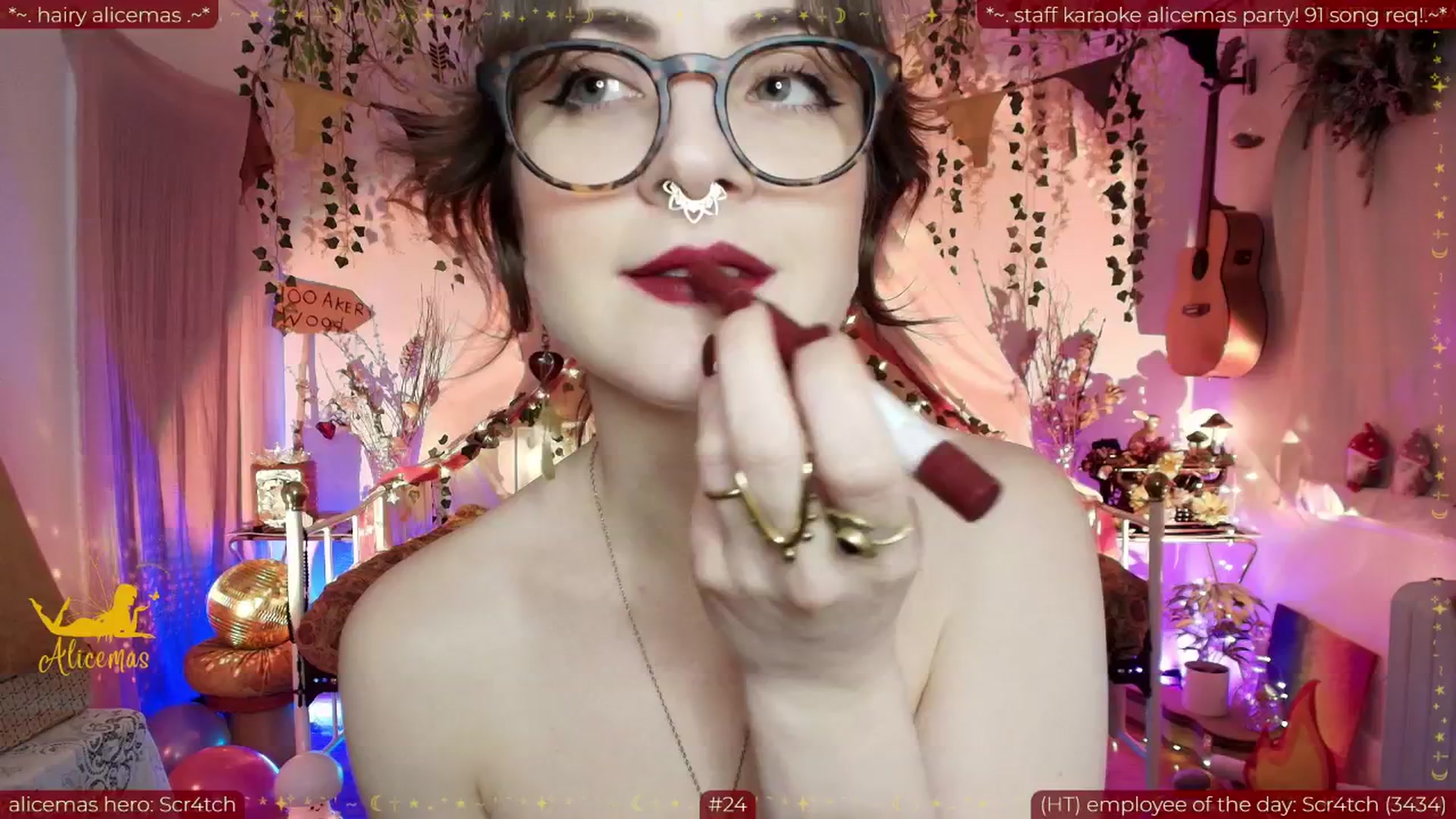 Gallery image thumbnail from aliceisonfire's myfreecams stream on, 12/20/2025, 11:46 image 16 of 20